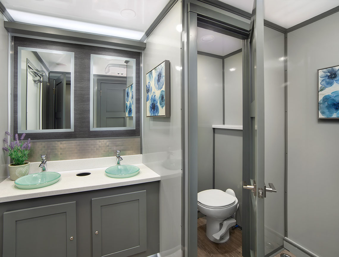 Luxury Restroom Trailer