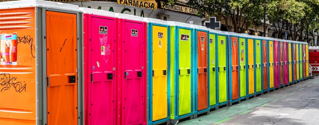luxury porta potty